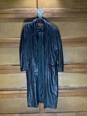 Men's Black Leather Trench Coat - Classic Longline Style